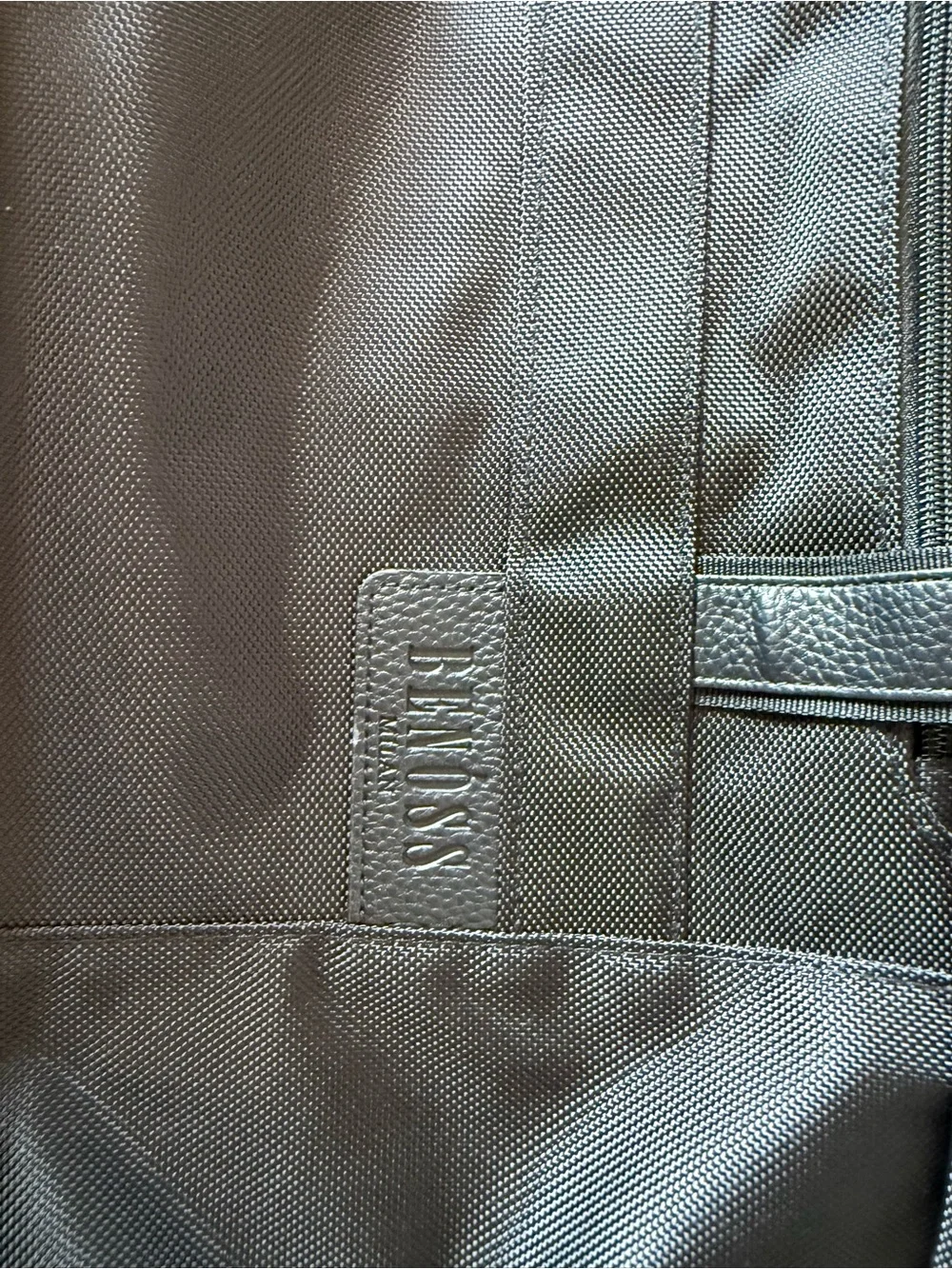 Black Duffel Tote Bag - Versatile Travel & Everyday Carry